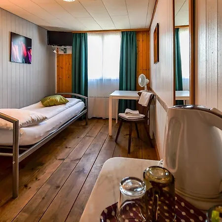Hotell Tell And Unterseen