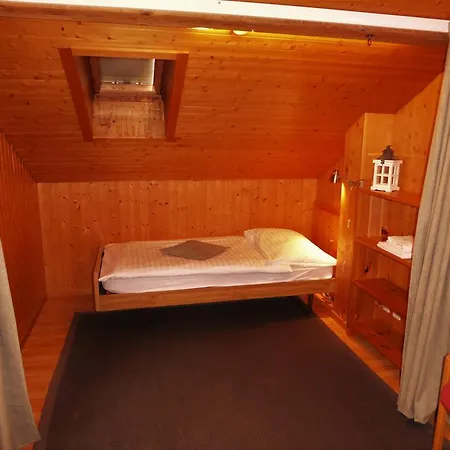 Tell And Hotell